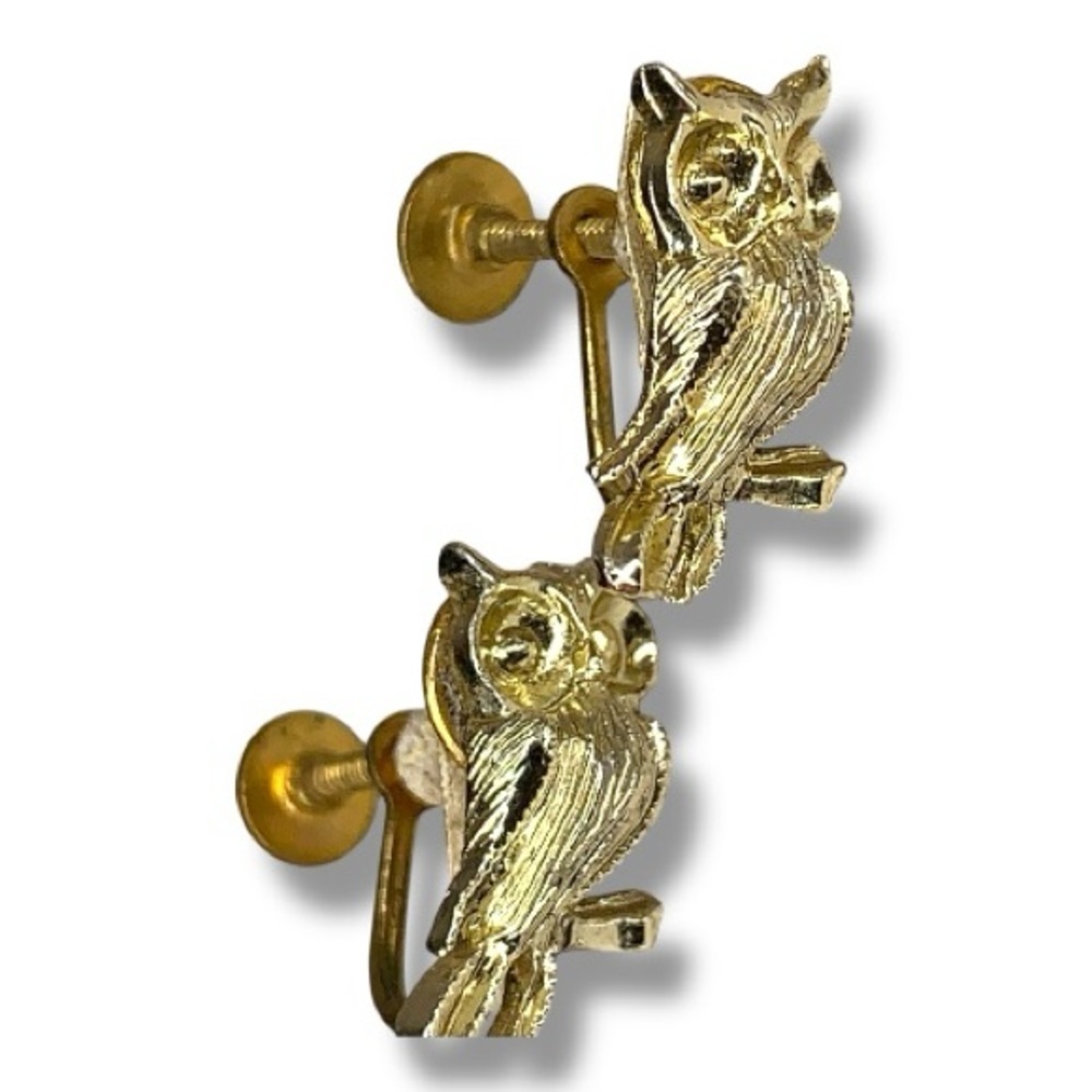 Vintage Owl Signed Gold Tone Clip On Earrings Retro Collectible Gift Rare